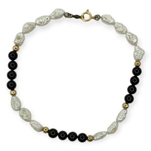 Vintage‎ Bracelet 14K Gold Freshwater Pearls Onyx 7"  Bead Clasp